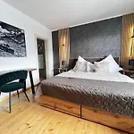 Chalet 4 Season Zell am See