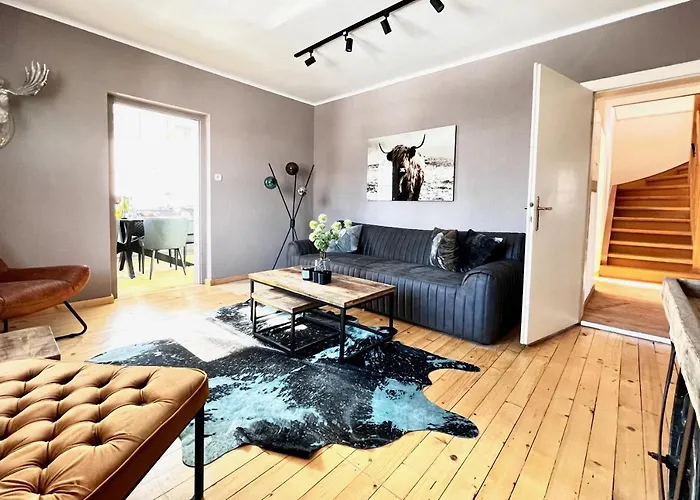 4 Season 滨湖采尔